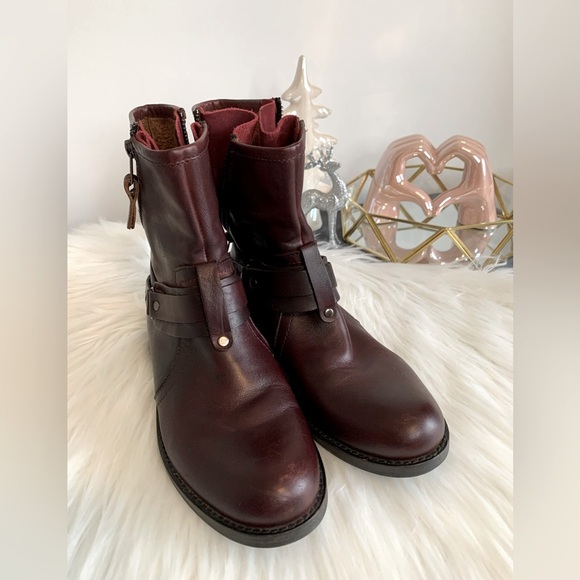 SOFTMOC CHELSEA ANKLE BOOT - Picture 1 of 7